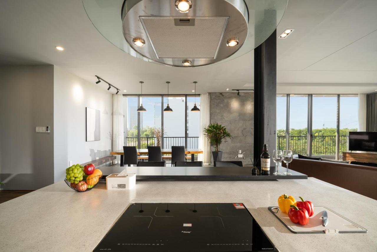 The Sense Apartment - Modern, Near My An Beach ダナン市 エクステリア 写真