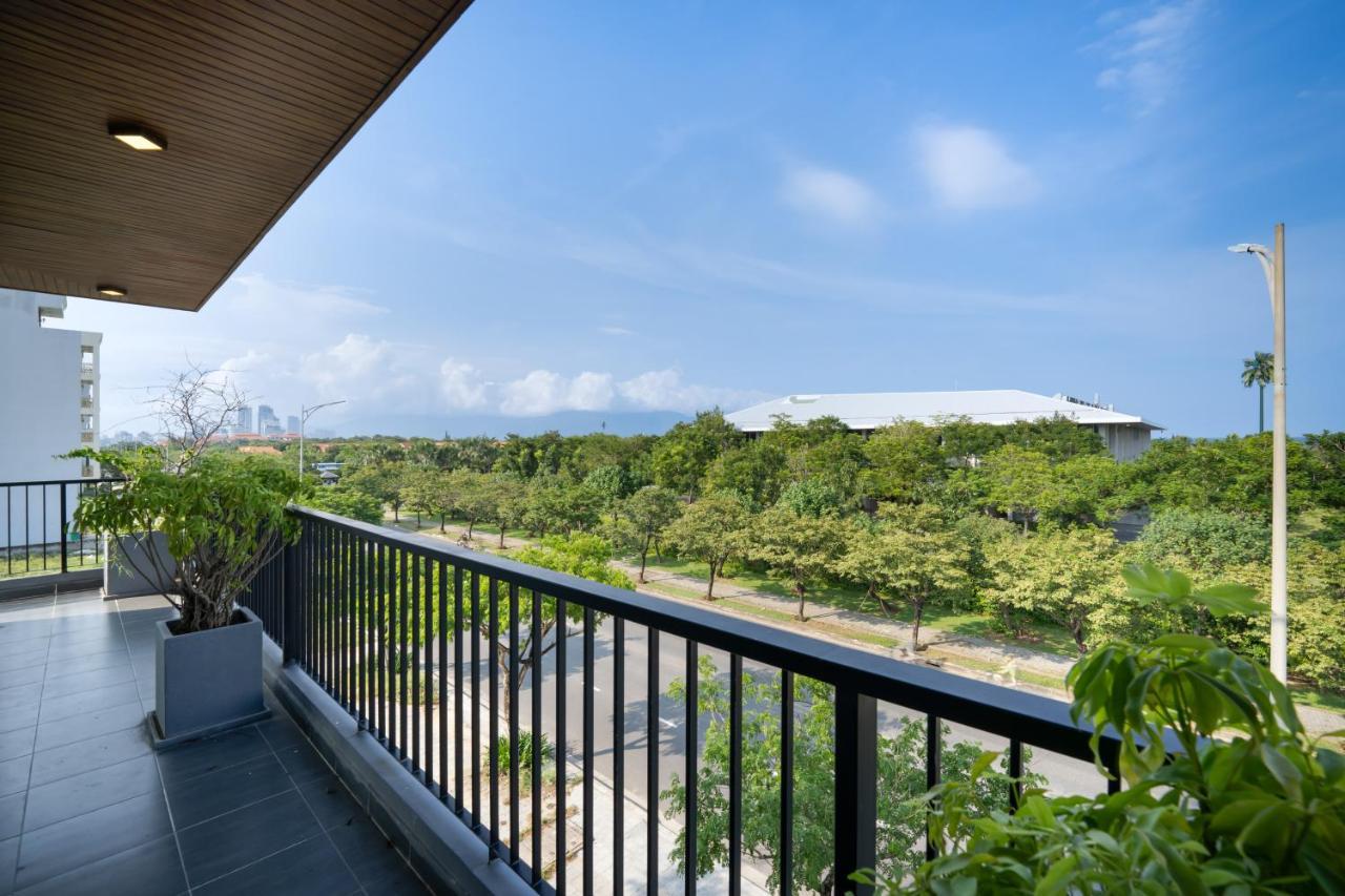 The Sense Apartment - Modern, Near My An Beach ダナン市 エクステリア 写真